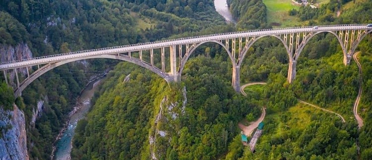 Cabrio Rent a Car - Montenegro trips