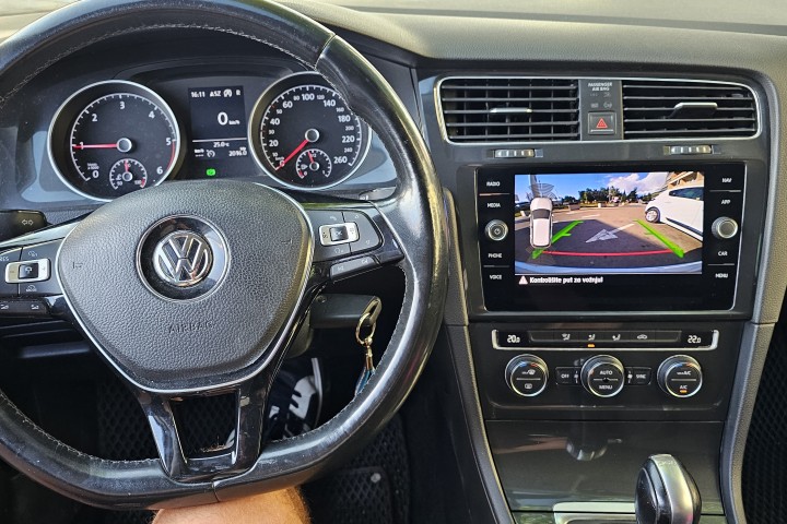 VW GOLF VII + DSG-White