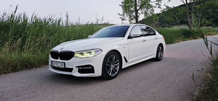 BMW 520D X DRIVE. M
